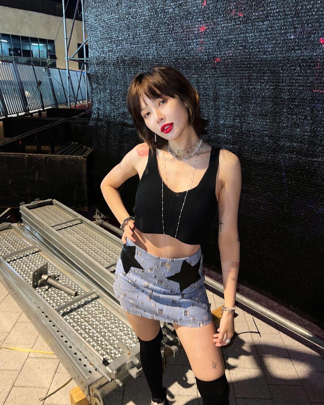 醫師也認同此招有效，網友將其延伸為「偶像減肥法」