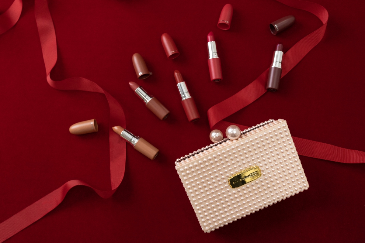 M‧A‧C波緞泡泡節日限定系列 5色唇膏組