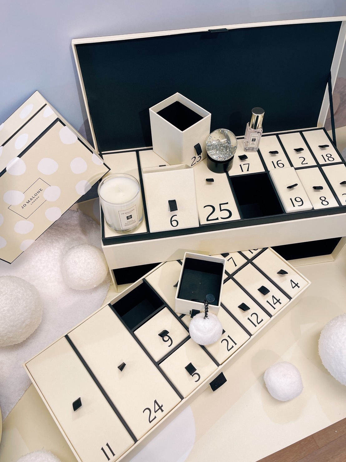 Jo Malone London 歡樂雪花聖誕倒數月曆,NT$16,700