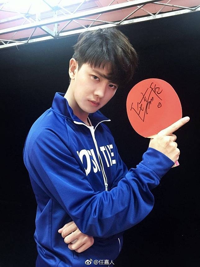 任嘉倫小時候是專業的桌球選手