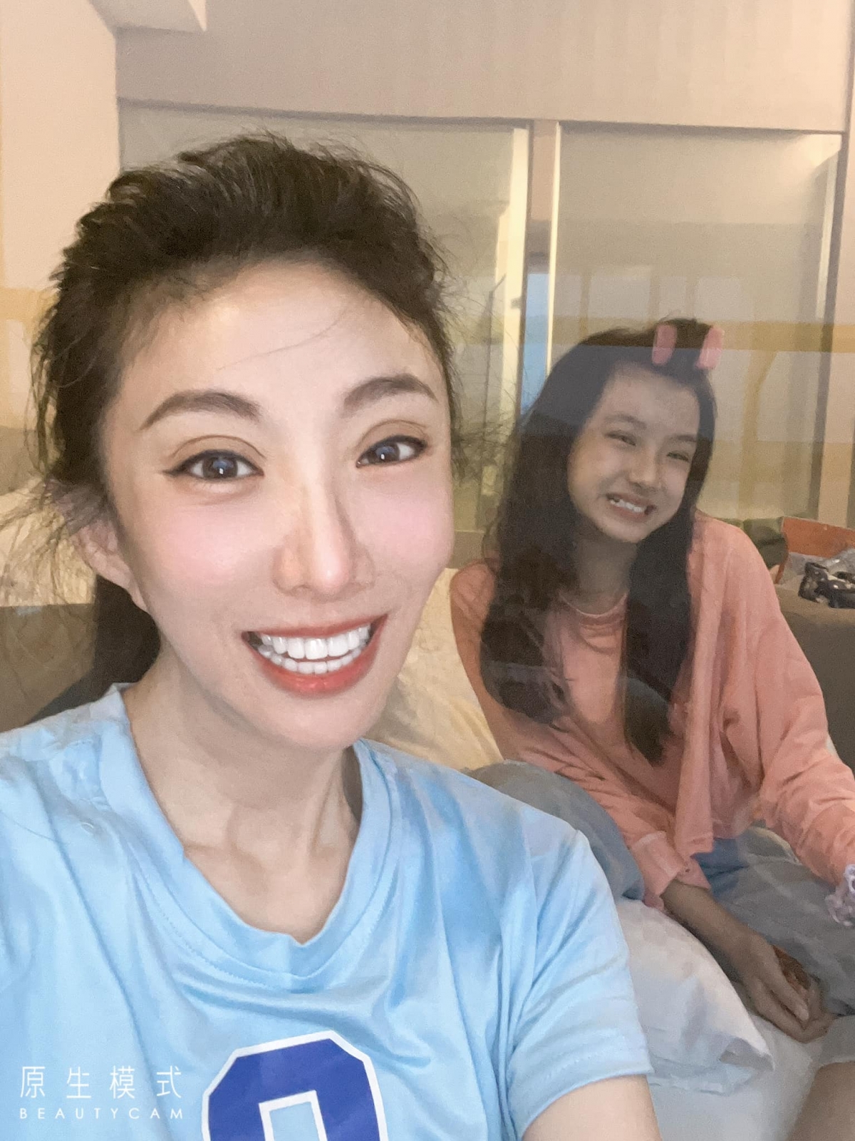 李宇柔與女兒