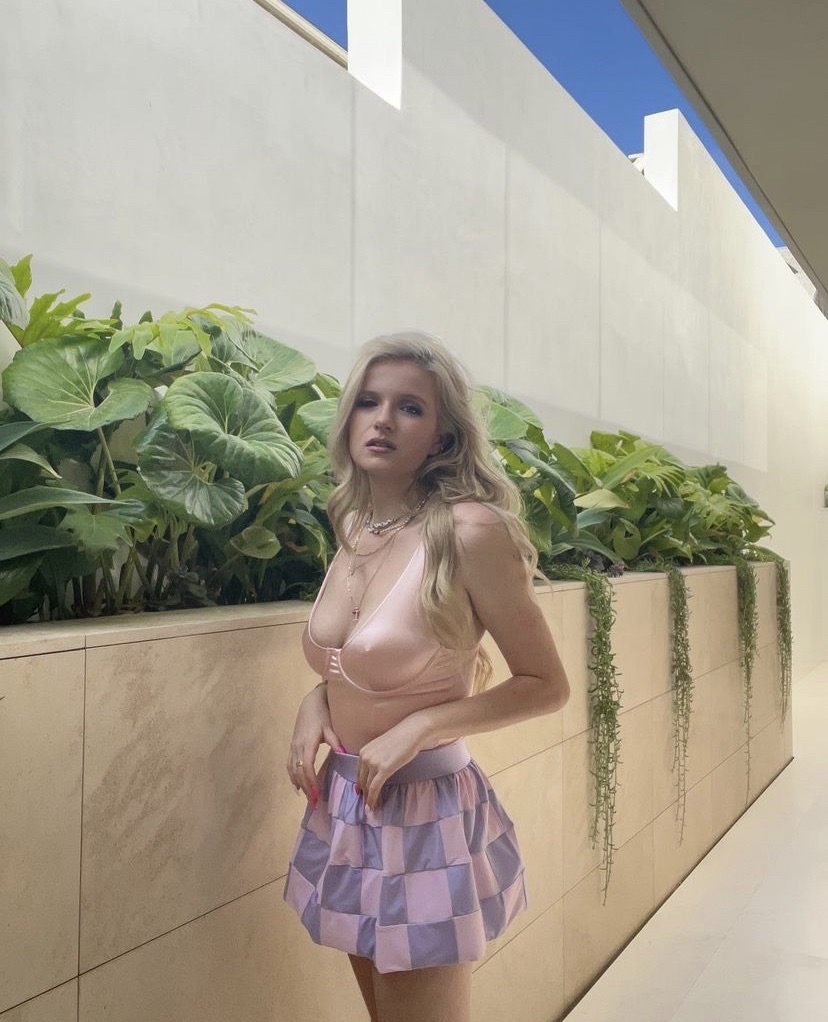 因為抖音再爆紅