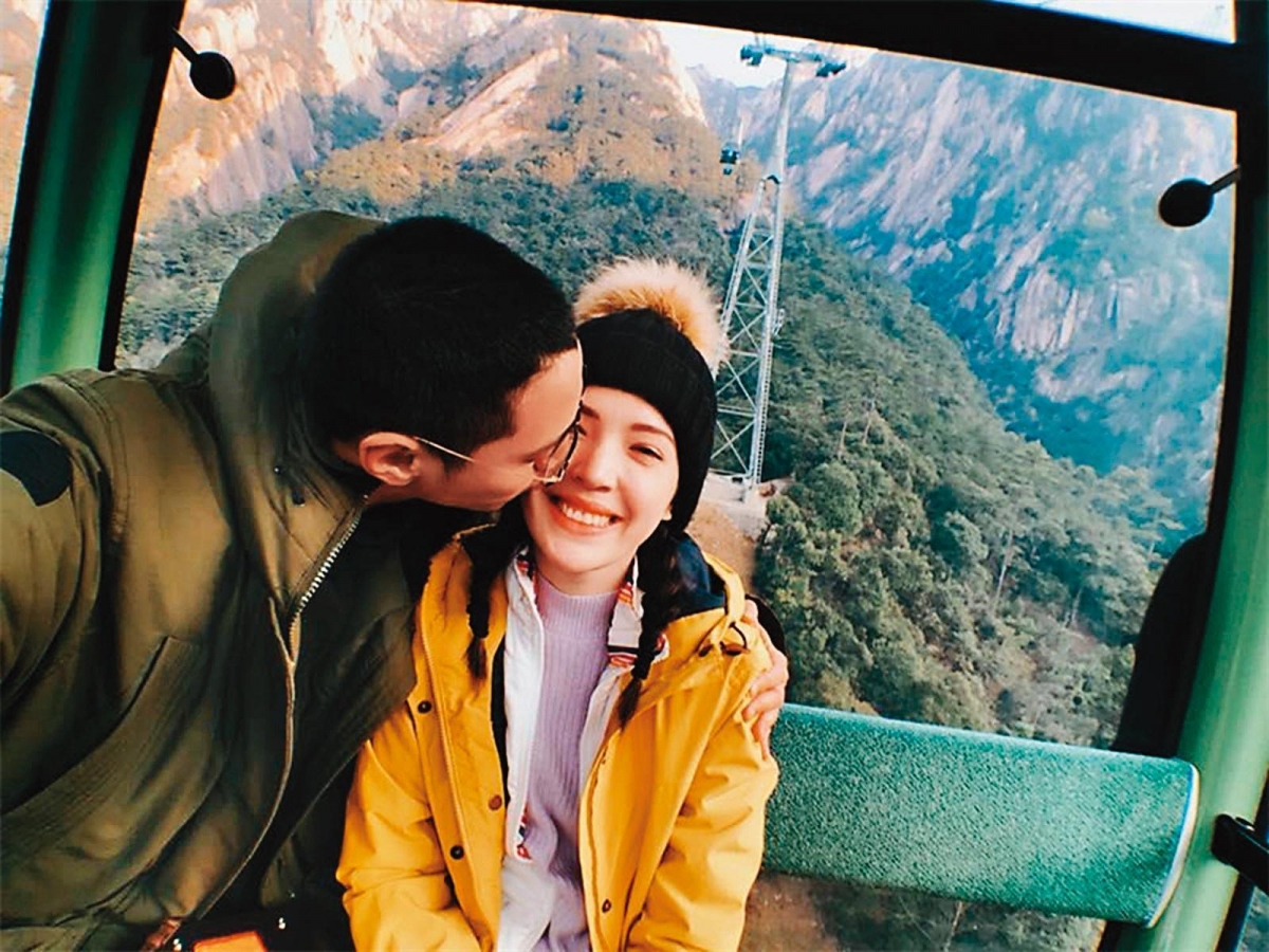 許瑋甯曾經和資深藝人李湘之子劉又年交往。