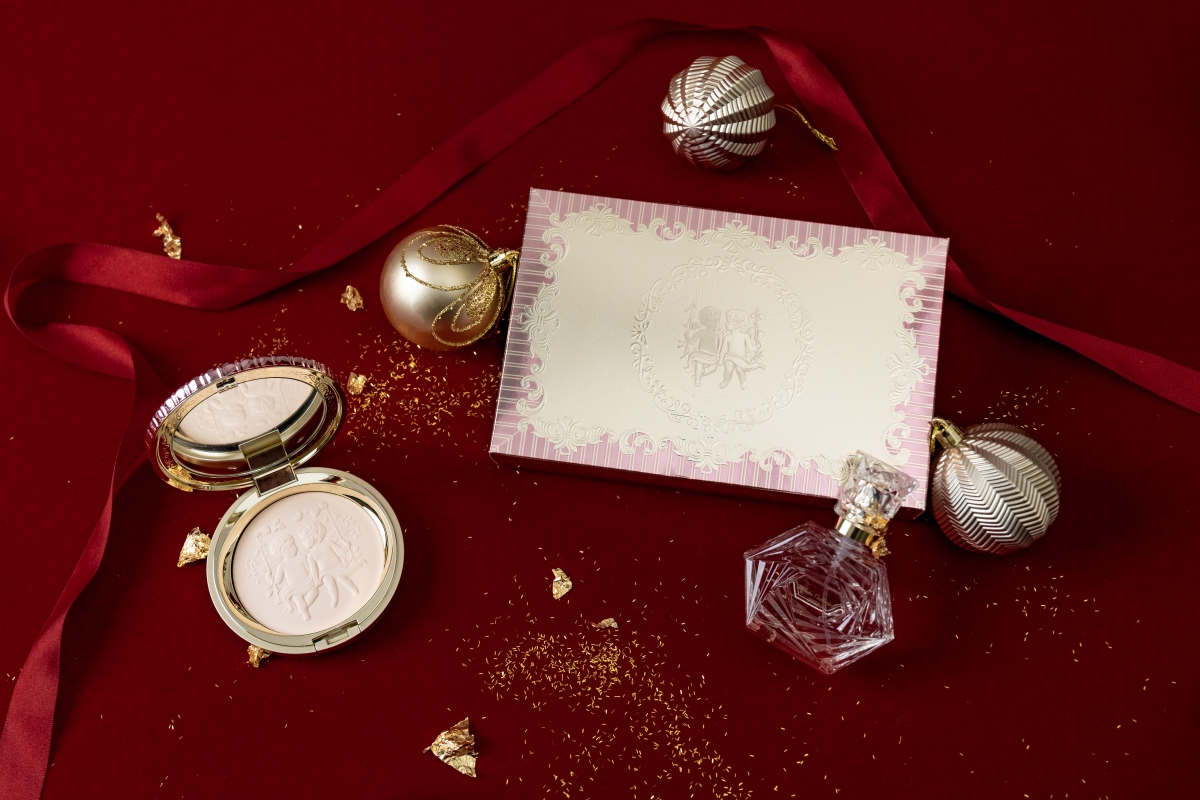 Kanebo 米蘭絕色蜜粉餅 