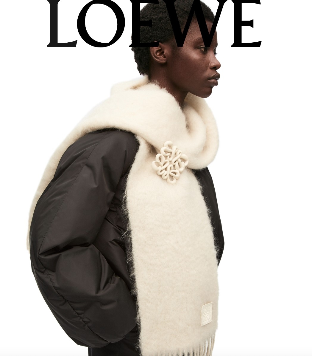 馬海毛與羊毛混紡圍巾,NT$ 23.000