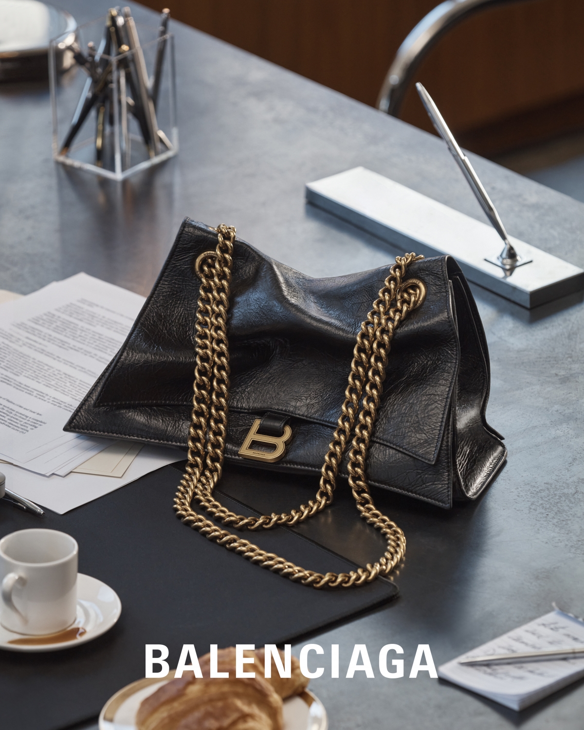 BALENCIAGA GARDE ROBE CAMPAIGN 