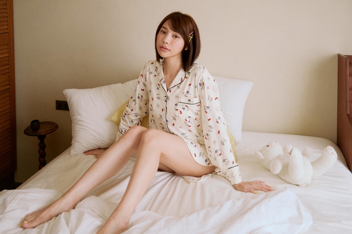 Qmomo聯名Hello Kitty睡衣Q萌登場！