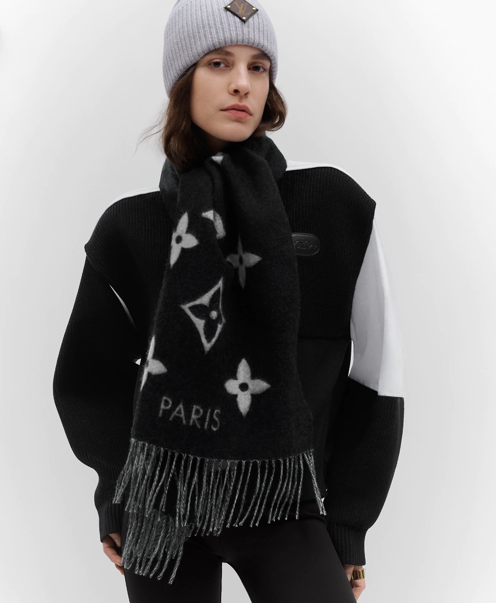 REYKJAVIK 圍巾,NT$33,200