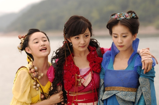 郭曉婷在《仙劍奇俠傳三》當中是楊冪的萌寵。