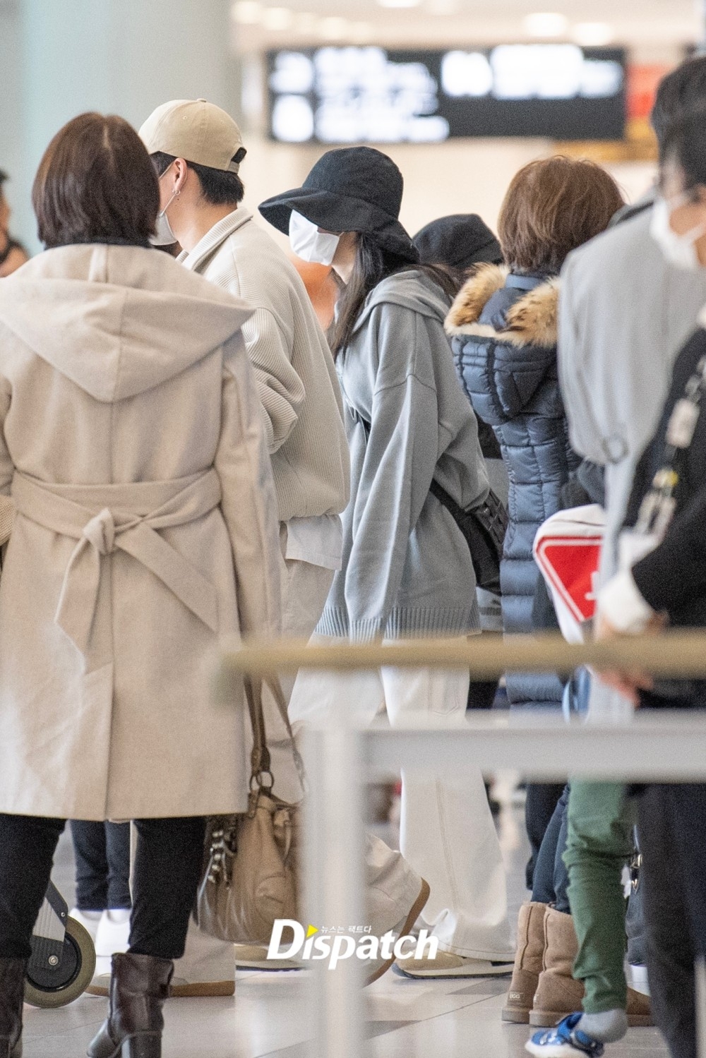 李鍾碩、IU疑熱戀中