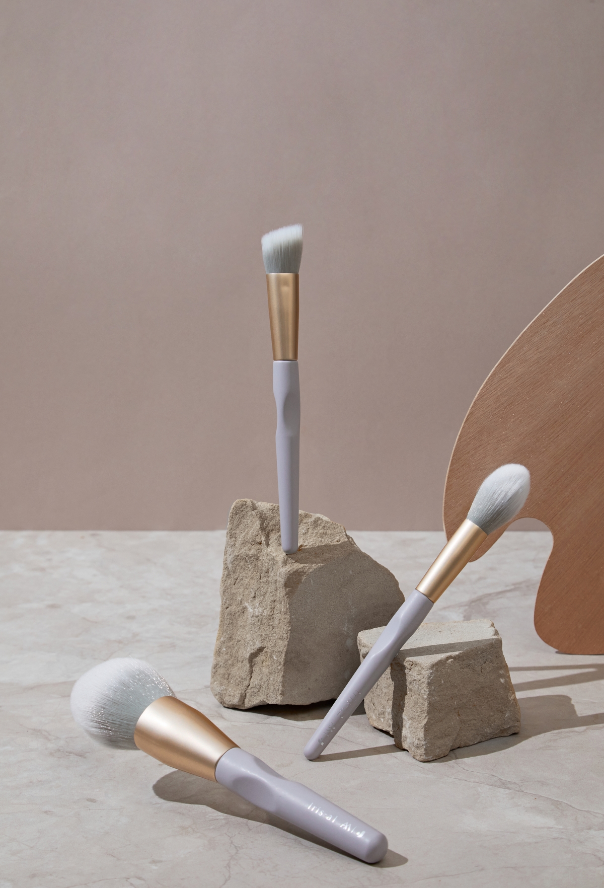 A.M Fairyland X J-LIN Iris刷具組