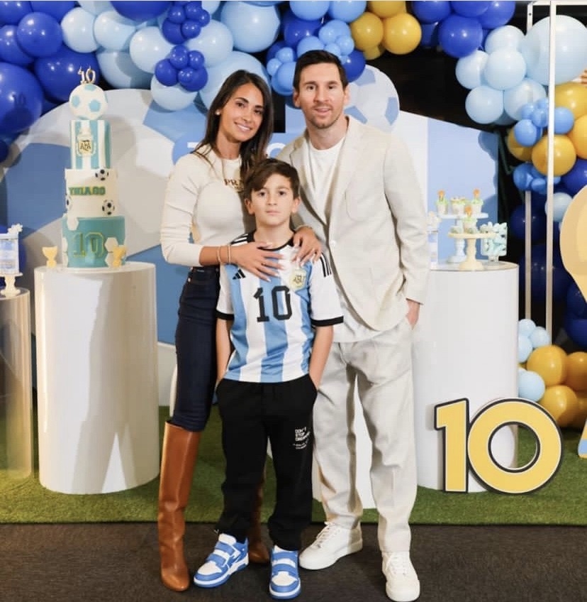 梅西夫婦與大兒子