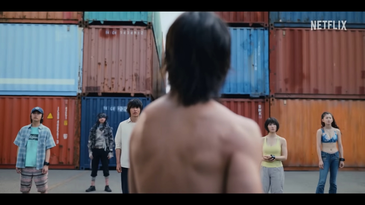 山下智久飾演「全裸藝術家」久間