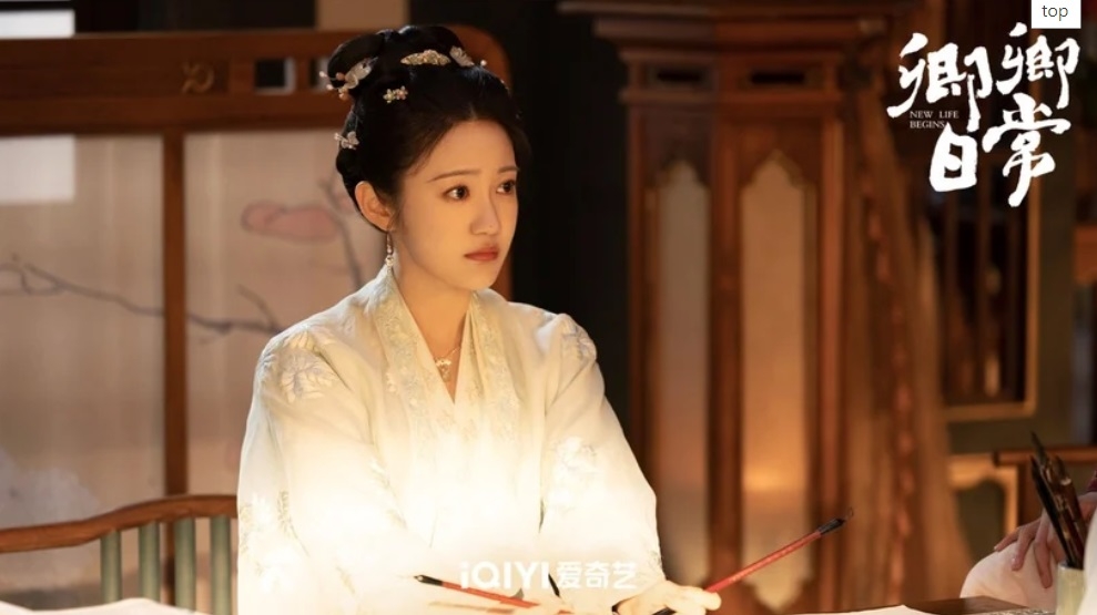 湯夢佳飾演七少主夫人阮思思。