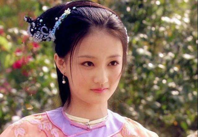 甄玉嬈」一登場氣韻靈動，迷倒不少觀眾們。