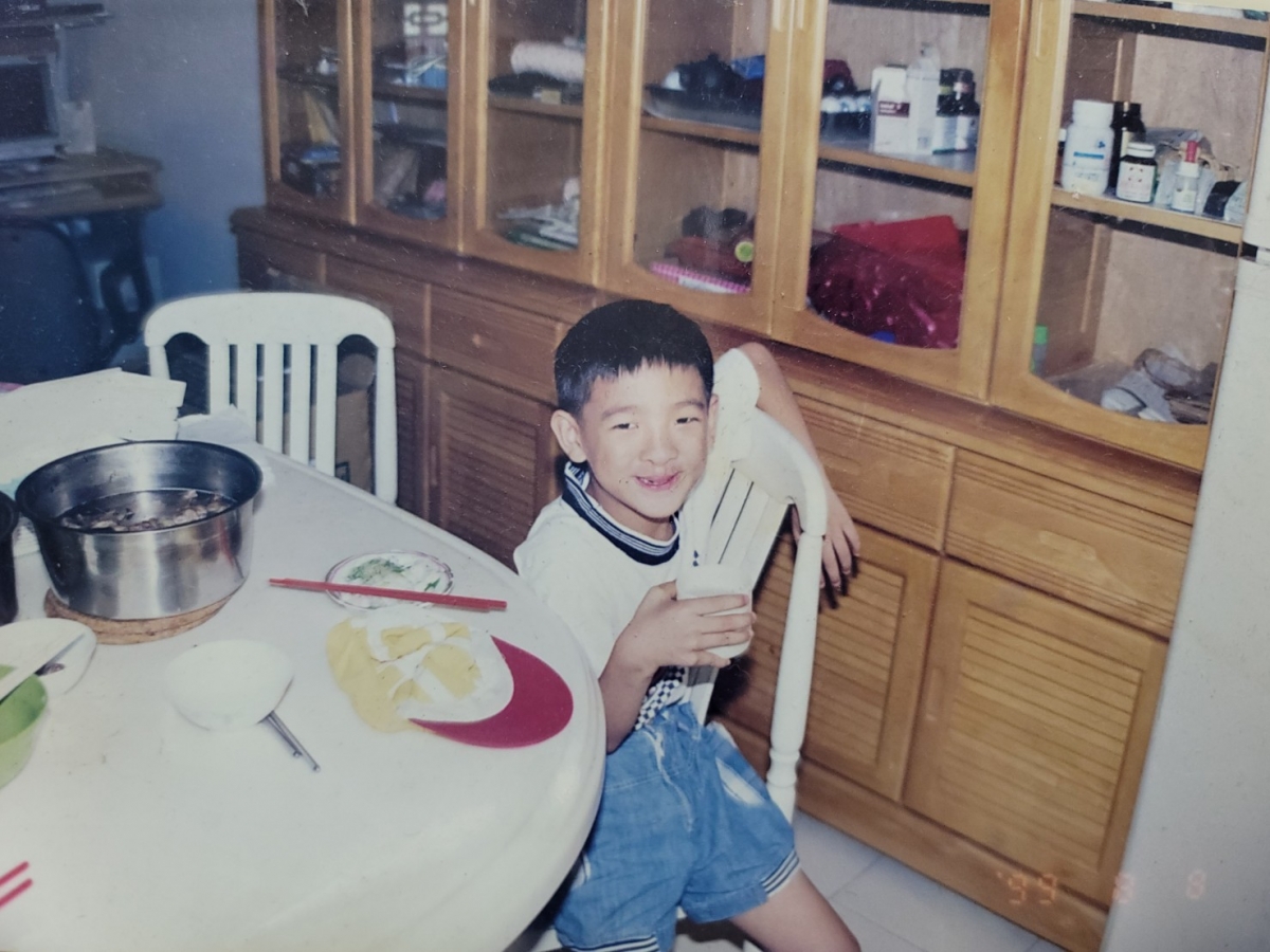 張孝瑜出生時就帶著雙側唇腭裂的面容
