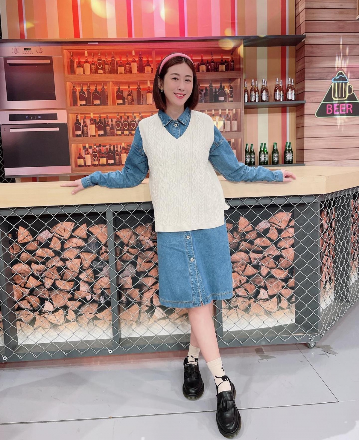 林利霏挺小甜甜