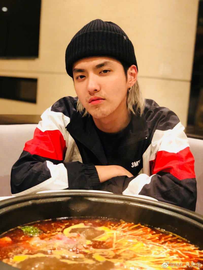 往後13年吳亦凡難再有圍爐照