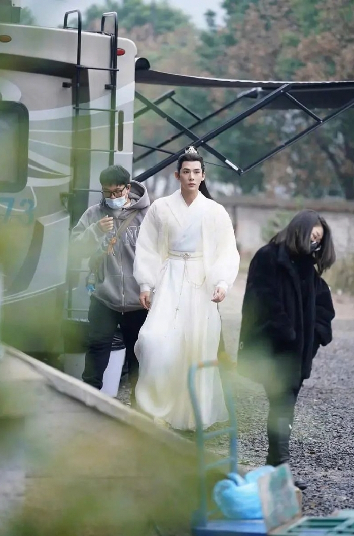 《神隱》王安宇路透照