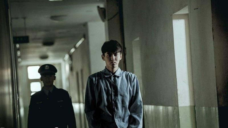 吳亦凡在過去影視作品中曾有坐牢畫面，沒想到一語成讖