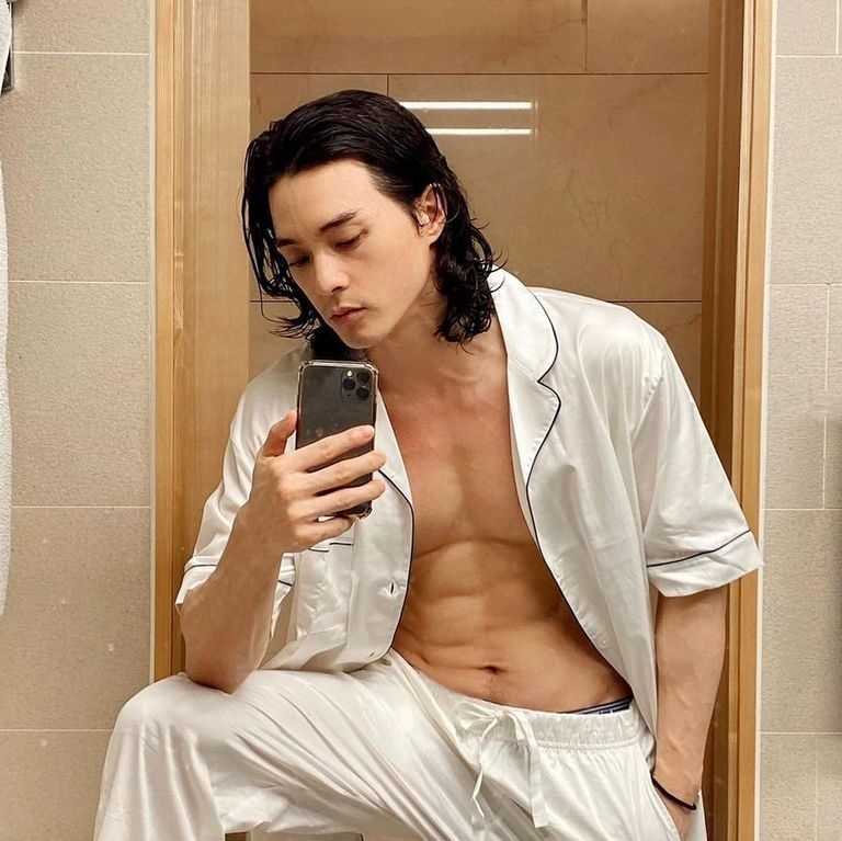 雕刻美男