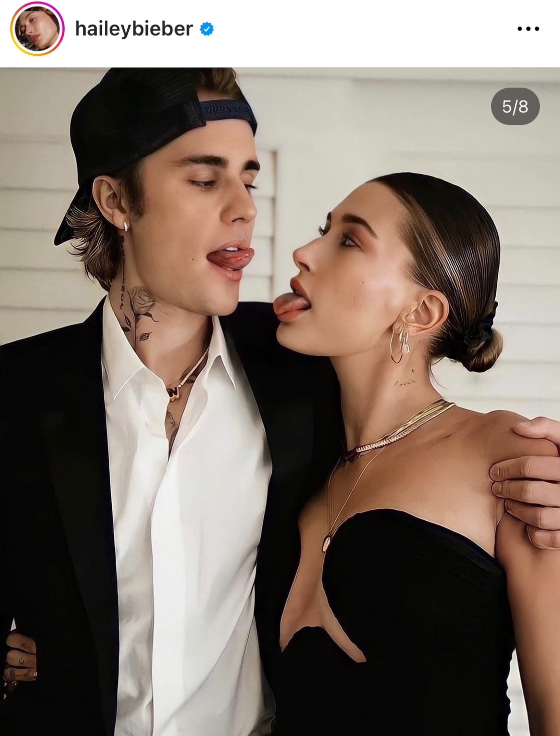 海莉與小賈斯汀結婚4年多，時常公開放閃