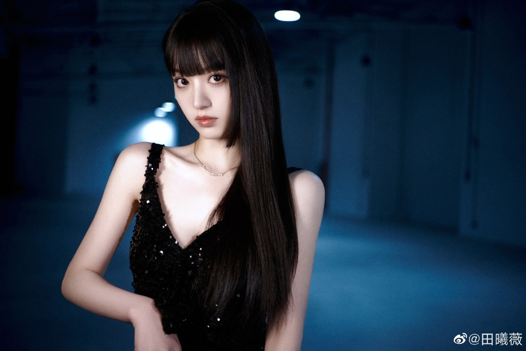 田曦薇近來的現代甜辣造型被不少觀眾希望未來演出「惡女」。
