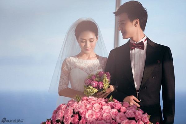 陶昕然與何建澤愛情長跑七年後結為夫婦。