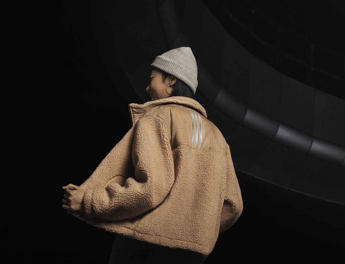 adidas運動外套,NT$3,690