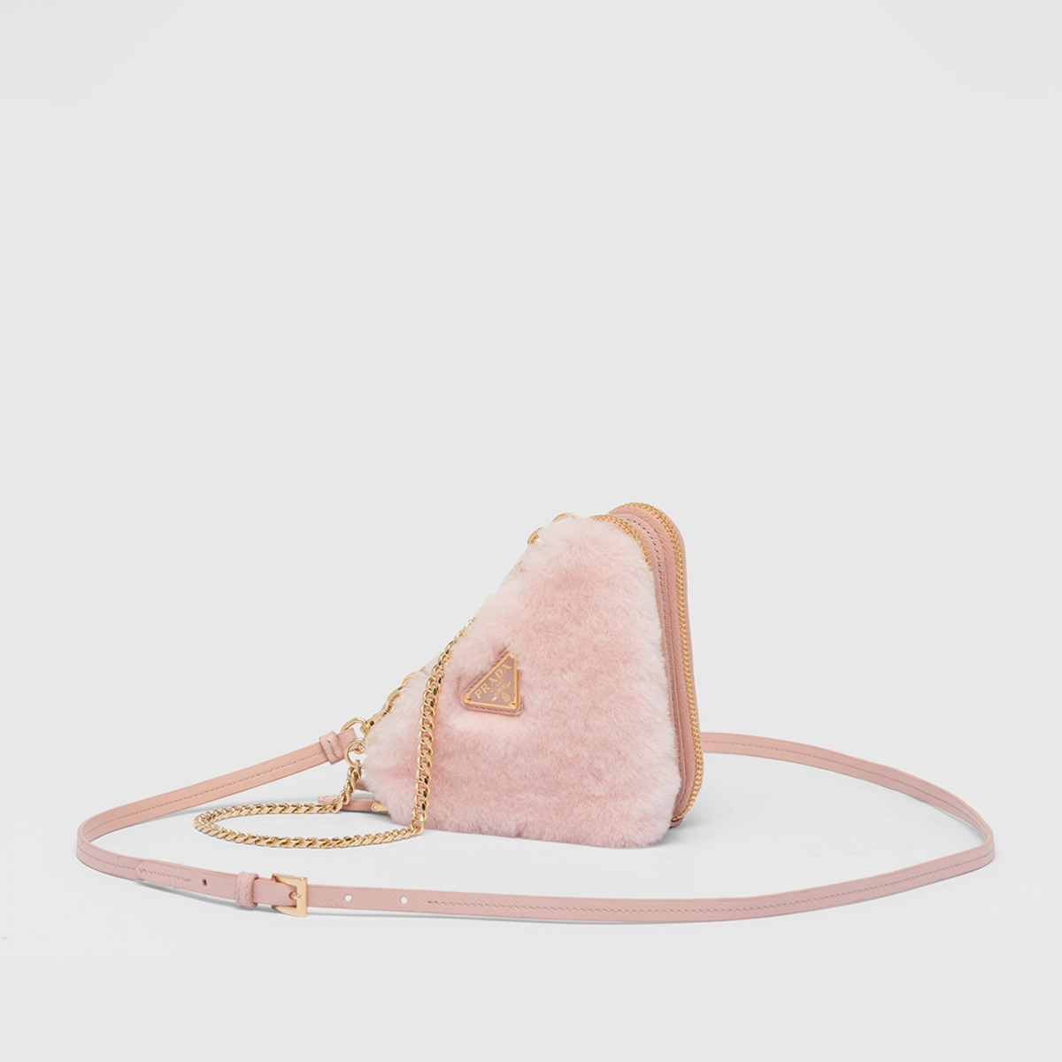 Prada Montone 迷你三角手提肩背包 $48,000