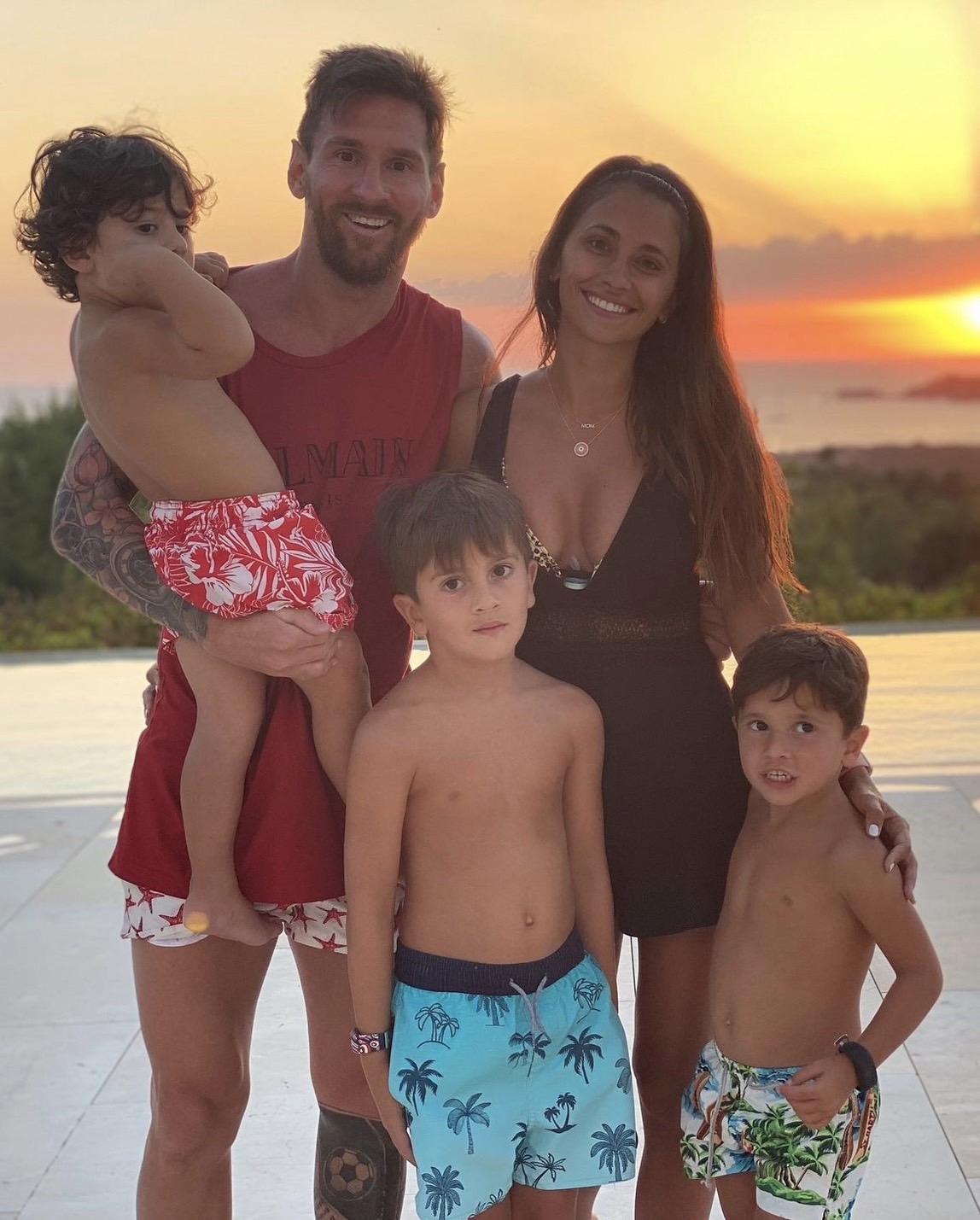 梅西老婆則更喜愛曬小孩