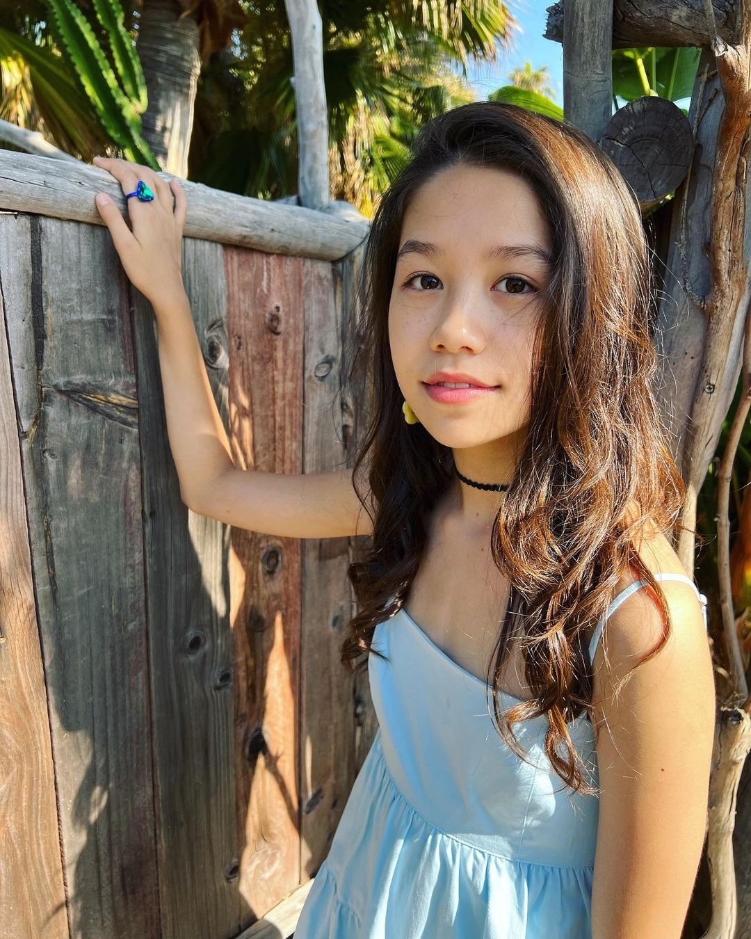 小女兒演員Trinity Bliss今年才13歲