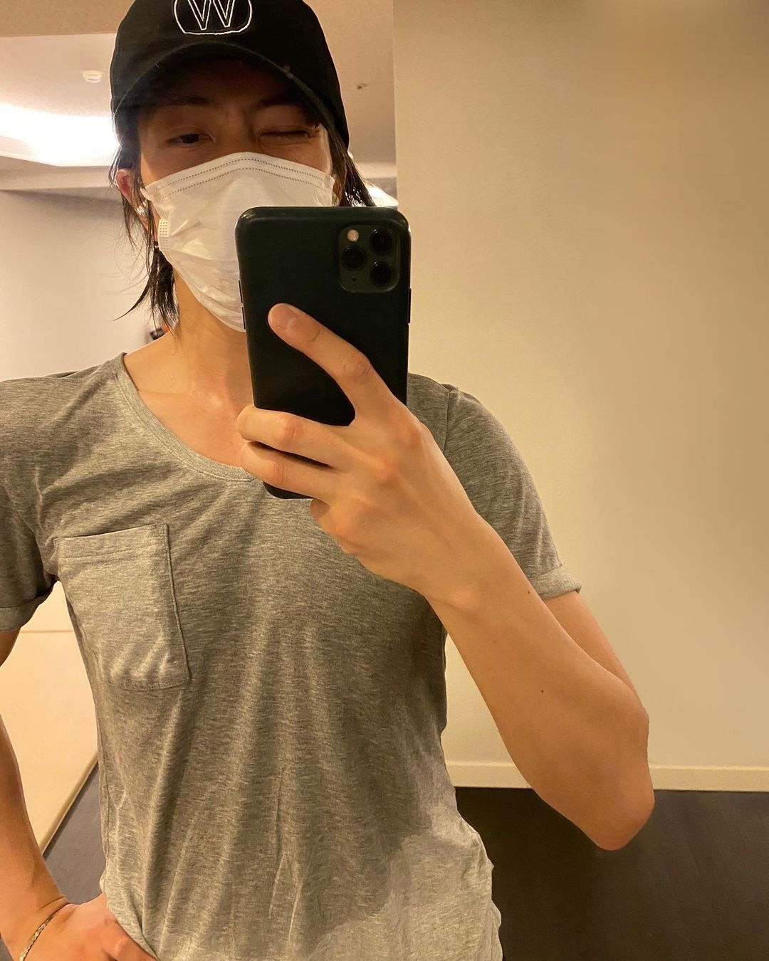 山下智久運動完汗流浹背還是很帥!