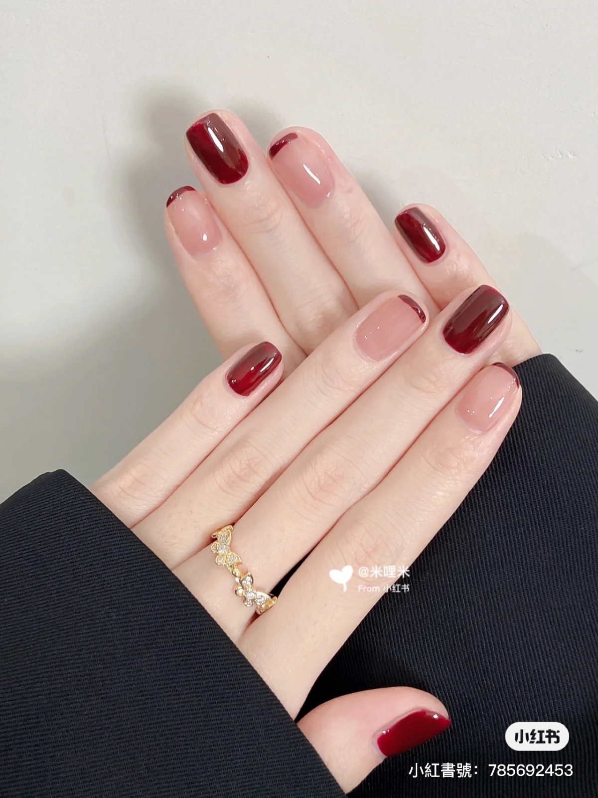 Viva Magenta法式指甲