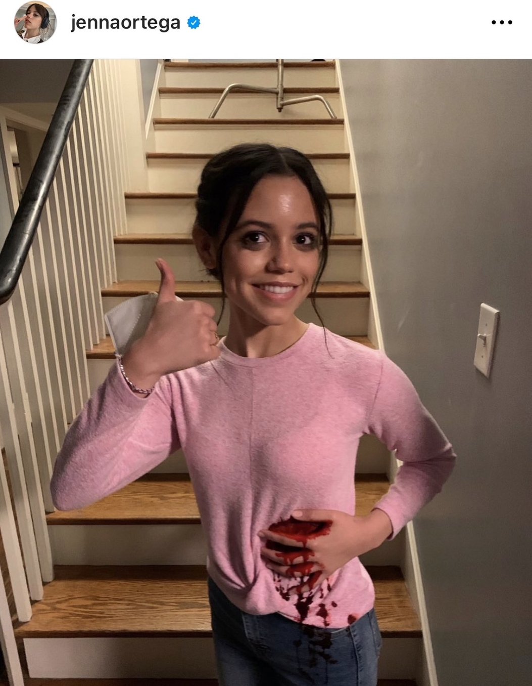 7件事認識Netflix《星期三》Jenna Ortega：《安眠書店》妹妹也是她