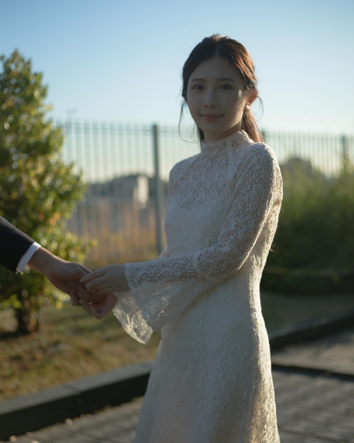 鄭家純成為日本人妻