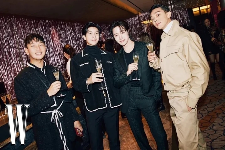 W Korea
