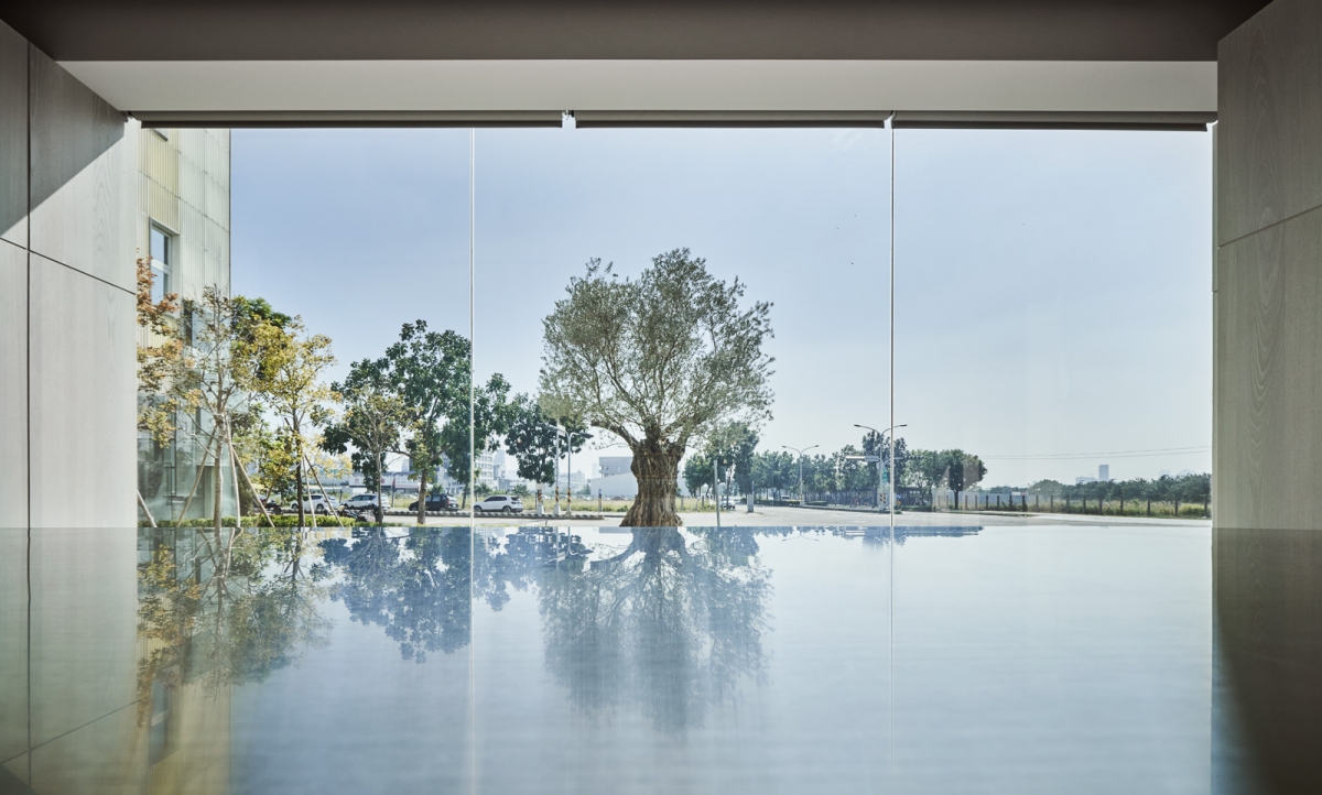 kafeD台中旗艦店一樓窗外景色