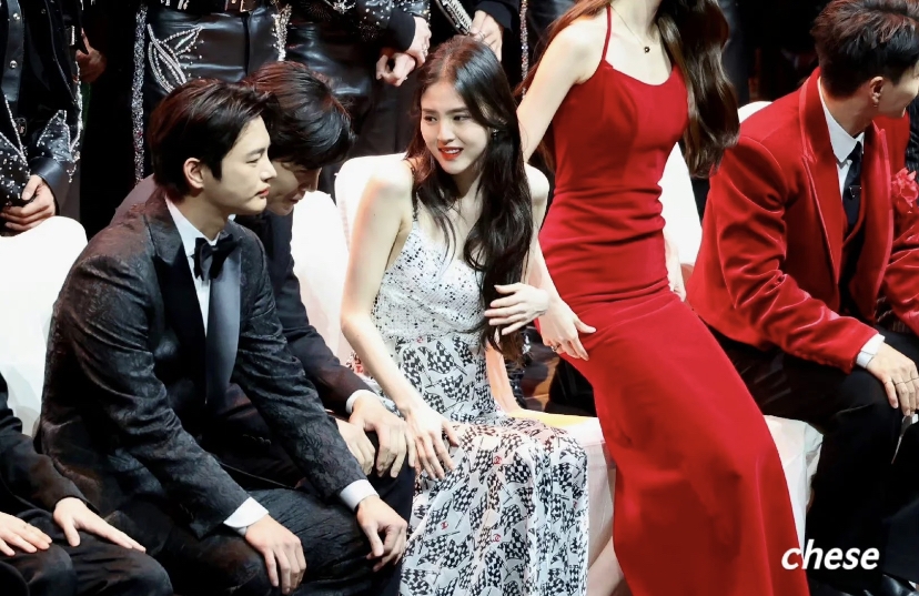 韓韶禧、金宣虎好交情