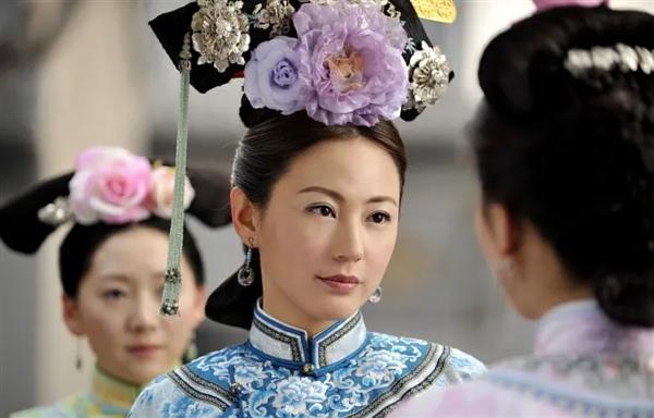 劉心悠在《步步驚心》飾演「若蘭」，與劉詩詩飾演的「若曦」都是氣質型美人。