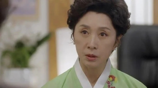 陳養喆妻子 李必玉 (同樣面熟的奶奶XD)