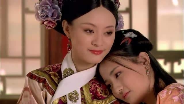 《後宮甄嬛傳》當中甄嬛和妹妹玉嬈姊妹情深。