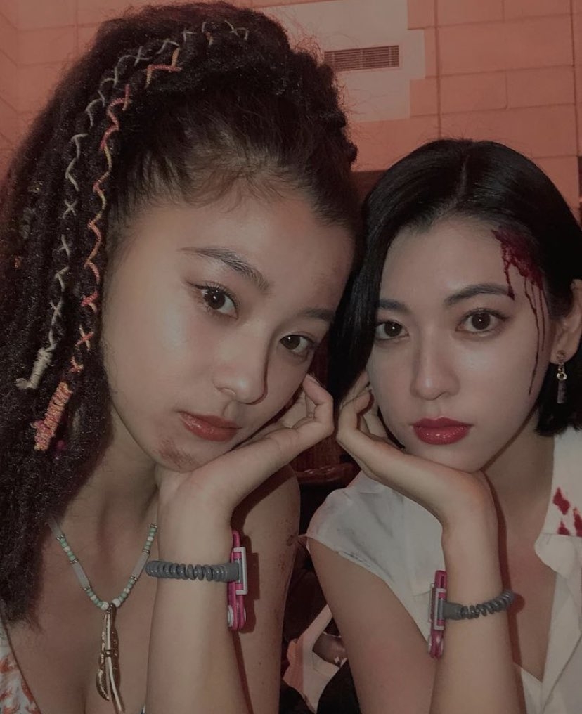 三吉彩花、朝比奈彩花絮照