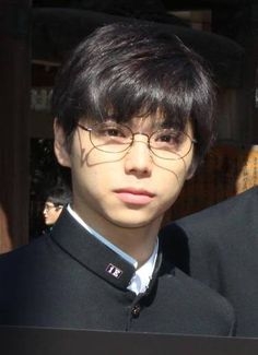 村上虹郎學生時代外貌就斯文出眾