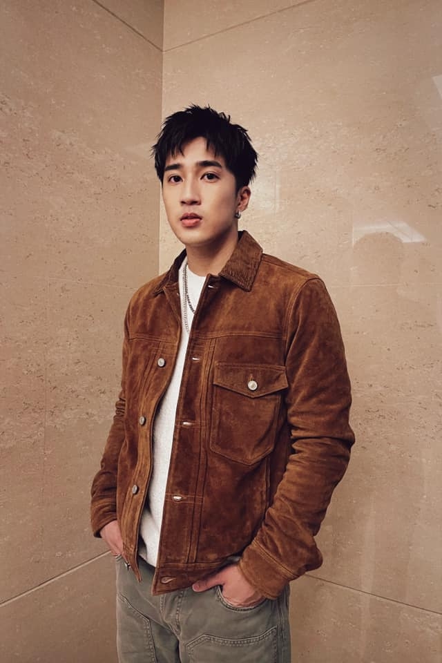 婁峻碩與粉絲進行問答互動