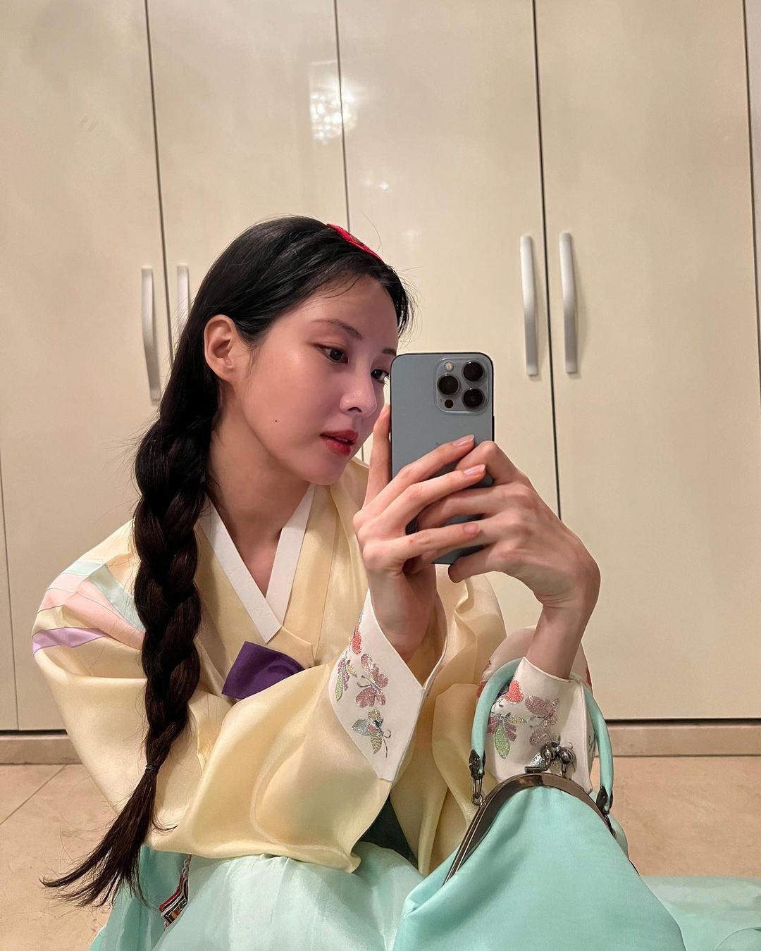徐玄的額頭飽滿,以面相學來說運勢極佳