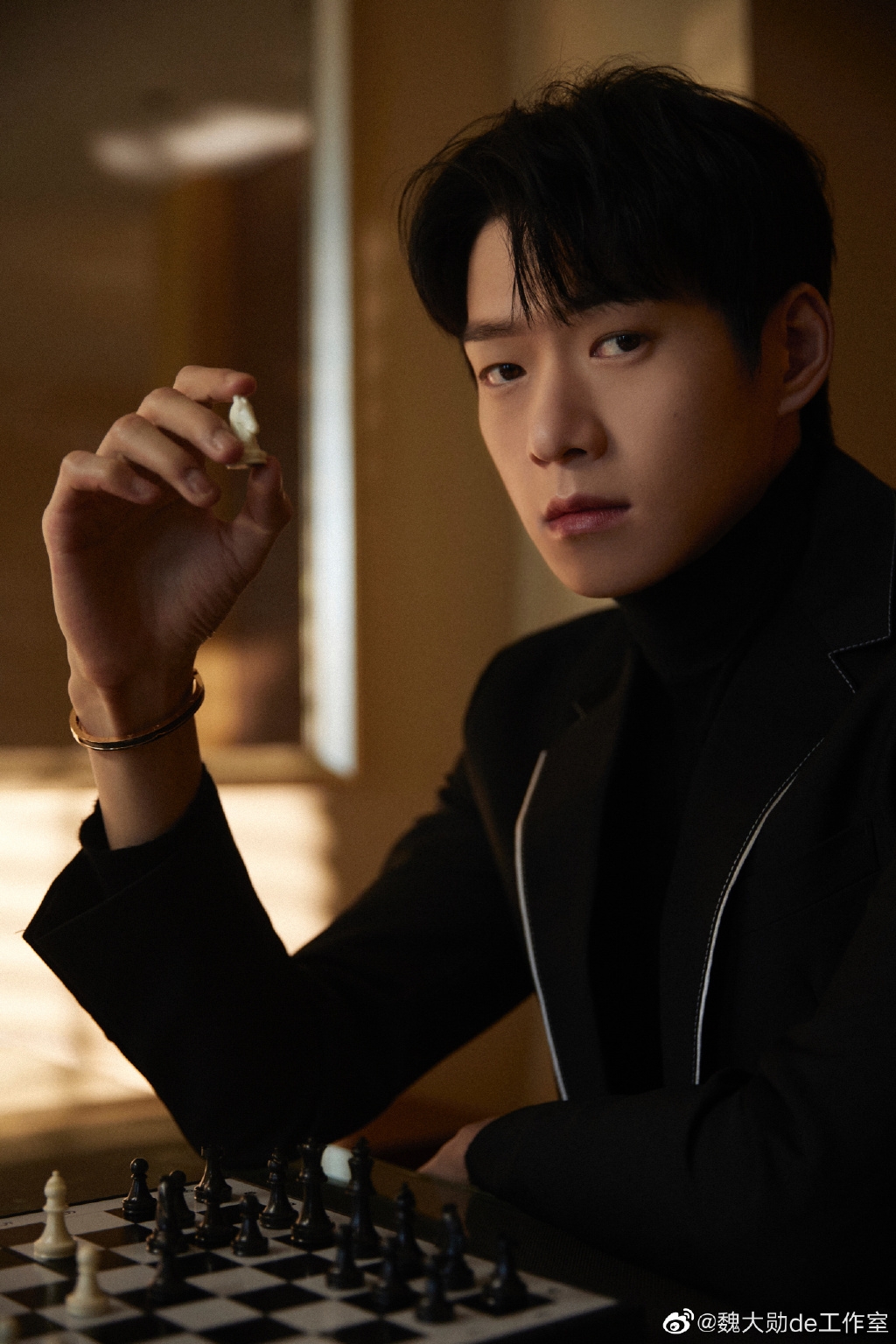 魏大勛減重之後變得更加高帥，加上富豪背景把妹無往不利。