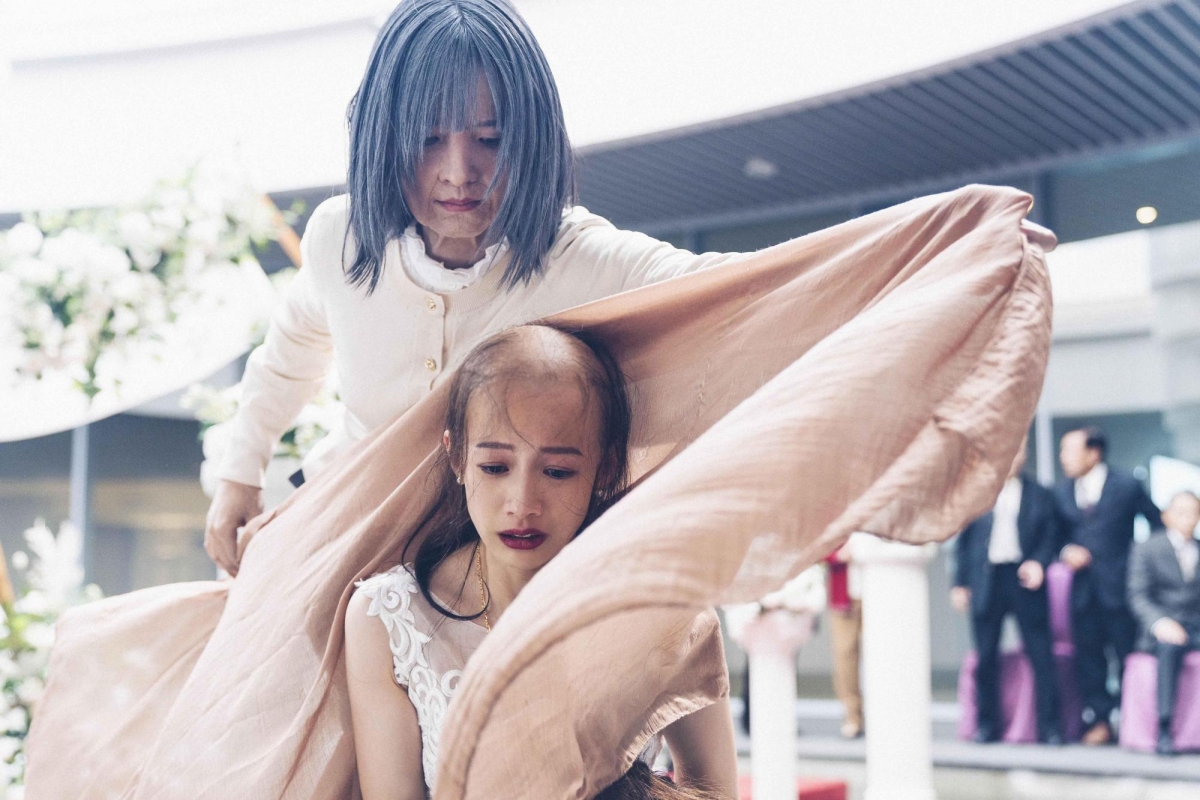 簡嫚書為戲犧牲,禿頭造型令觀眾們感到驚嚇不已。