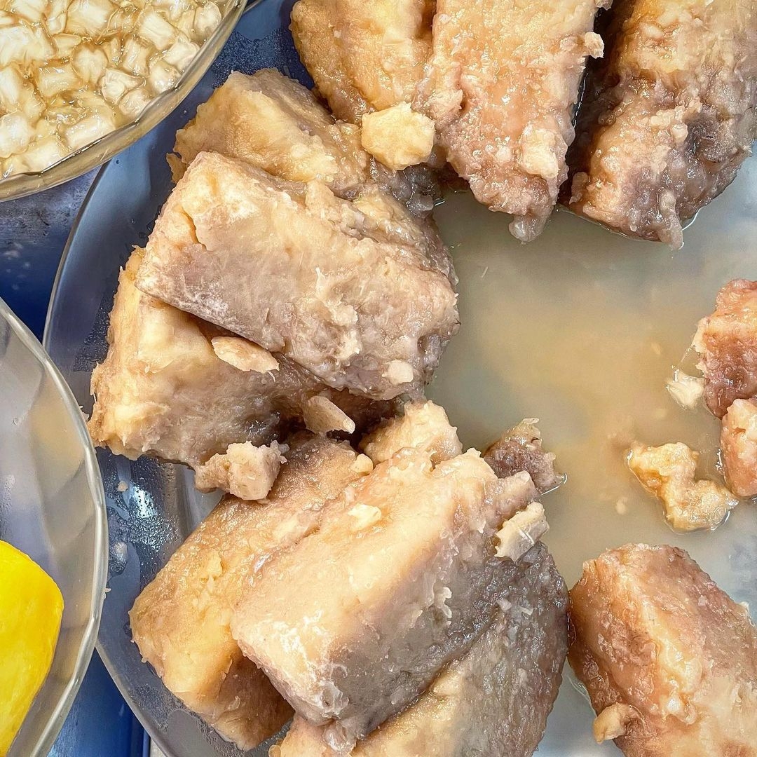 「八寶彬圓仔惠」芋頭給的大塊不含糊，嚼起來更是滿嘴生香。