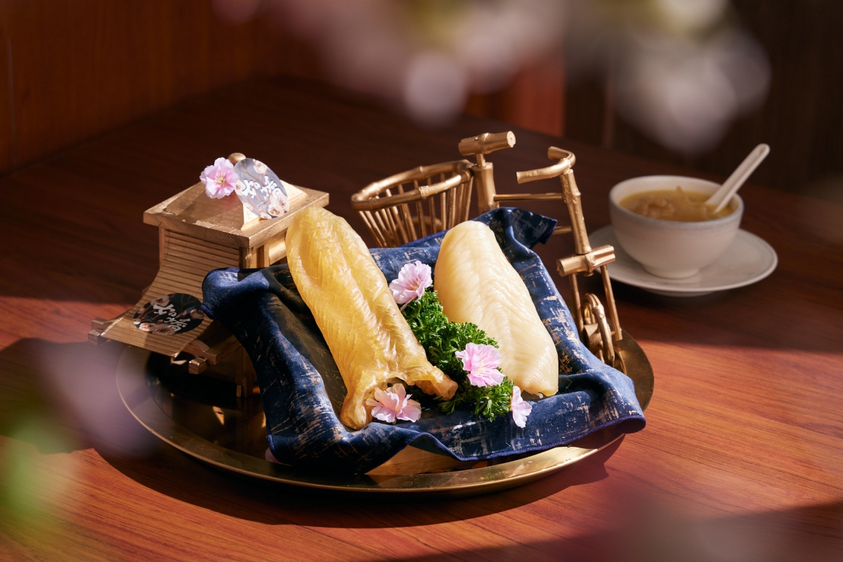 如嬌花膠雞鍋物